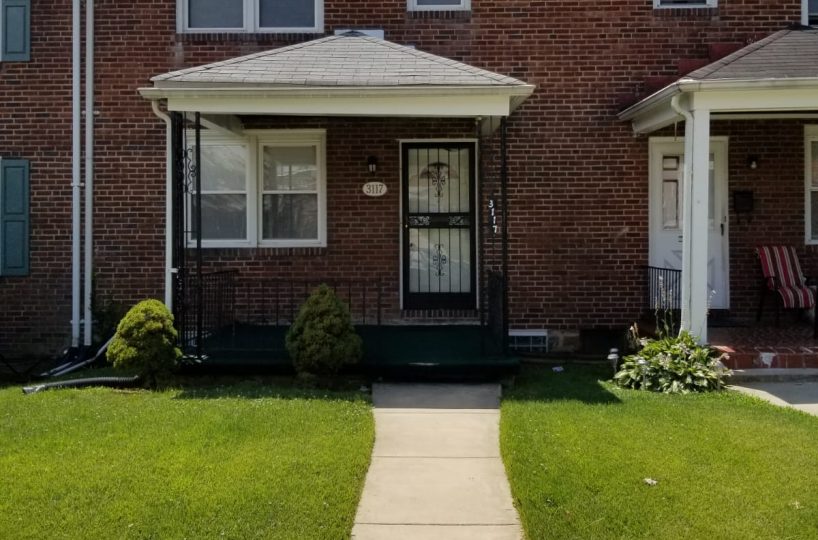The entrance of the townhome at 3117 Hanlon Ave.