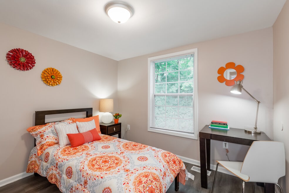 Fontana Village Townhomes Rosedale, MD 21237