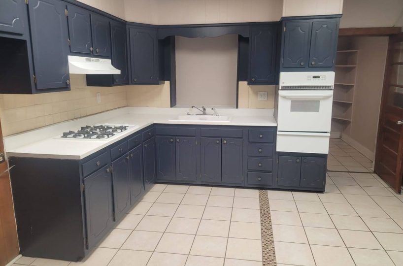 Clinton Townhome Kitchen