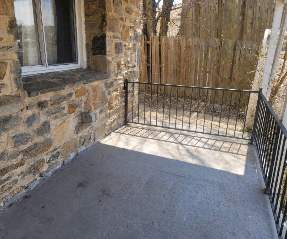 Front porch of 4111 8th St
